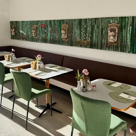 Boutique Oase, Mit Oder Ohne Fruehstueck Buchbar, Parkplatz Kostenlos Отель 3*